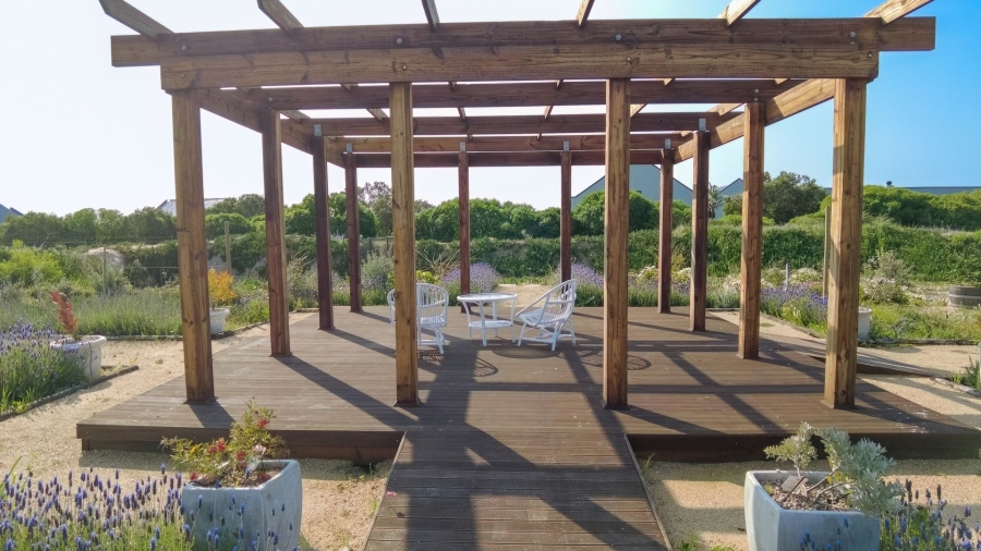 9 Bedroom Property for Sale in Long Acres Country Estate Western Cape